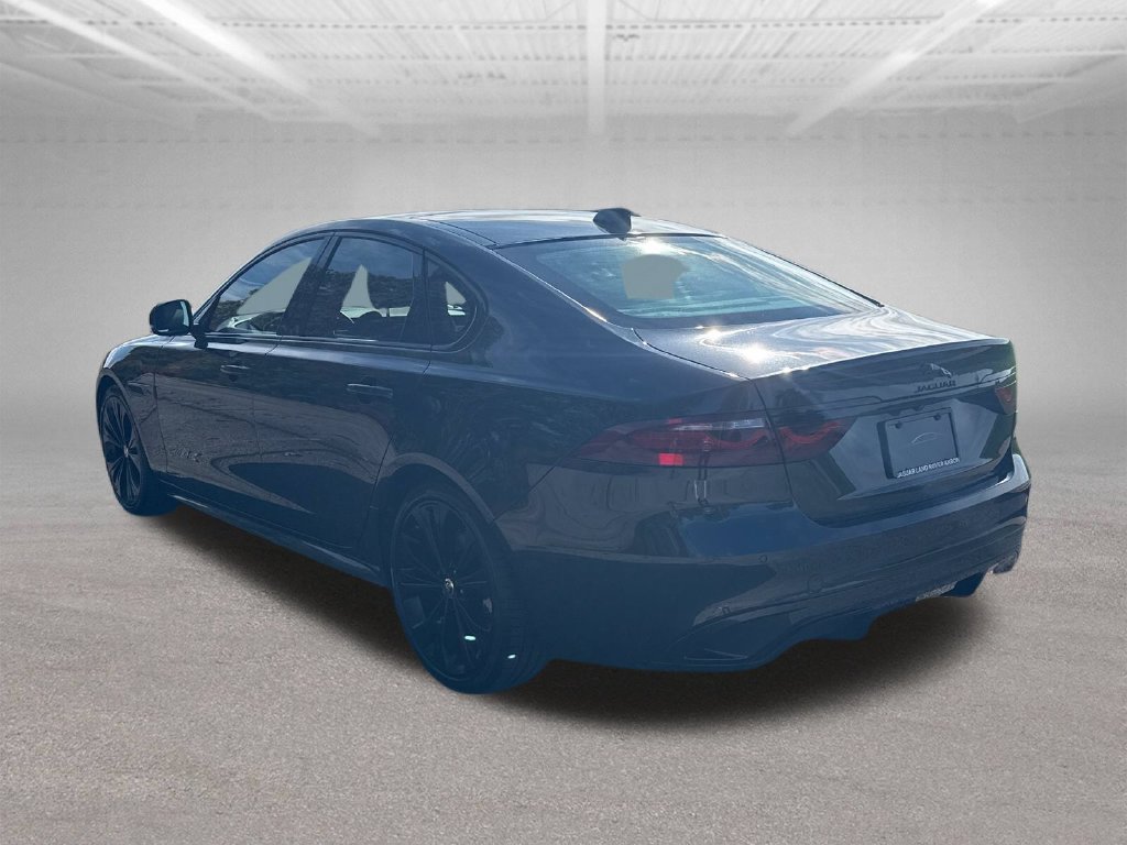 Used 2024 Jaguar XF R-Dynamic SE AWD/4WD image 3