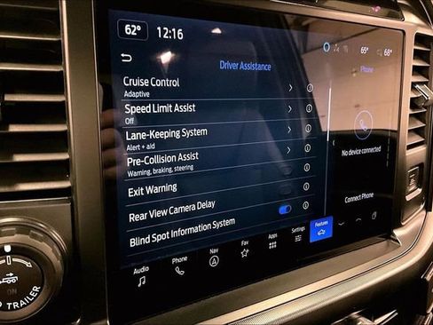 Used 2025 Ford F150 Lariat AWD/4WD image 36