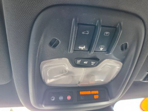 Used 2021 Chevrolet TrailBlazer ACTIV w/ Sun and Liftgate Package image 18