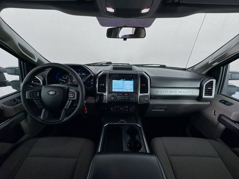 Used 2018 Ford F250 XLT w/ XLT Premium Package image 37