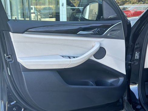 Used 2021 BMW X3 sDrive30i w/ Premium Package image 11