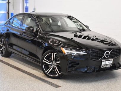 Used 2022 Volvo S60 T8 R-Design Expression w/ Premium Package