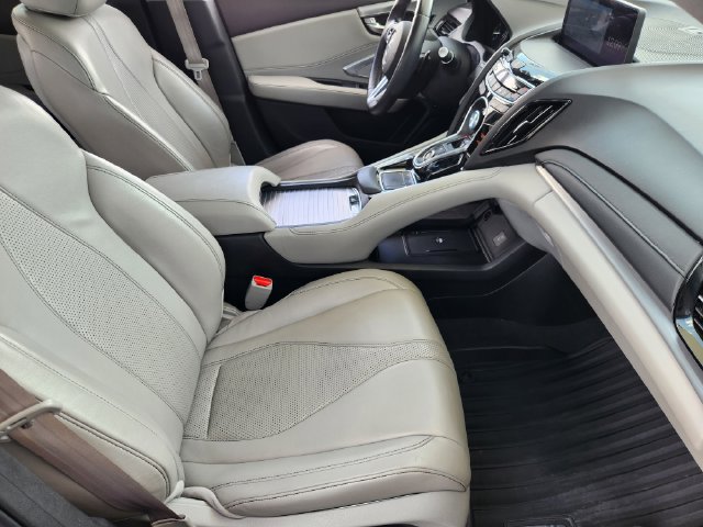 Used 2023 Acura RDX w/ Technology Package FWD image 11