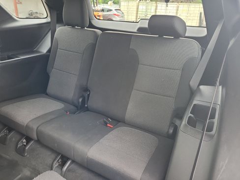 Used 2023 Chevrolet Traverse LT w/ LPO, Floor Liner Package AWD/4WD image 24
