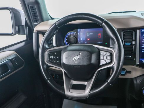 Used 2022 Ford Bronco Wildtrak AWD/4WD image 13