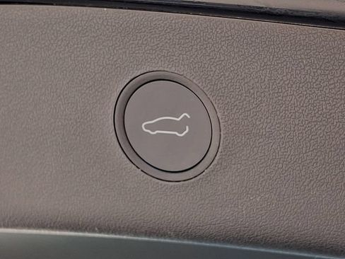 Used 2021 Tesla Model 3 Long Range AWD/4WD image 33