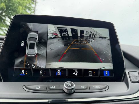 Used 2023 Chevrolet Blazer RS w/ Driver Confidence II Package FWD image 18