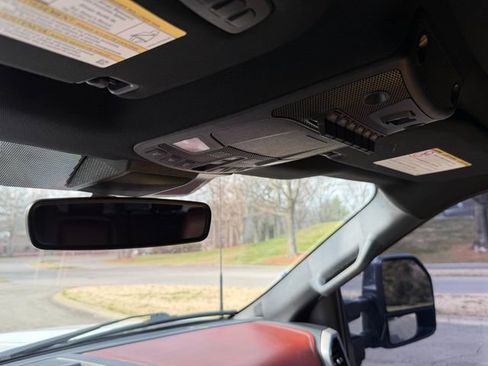 Used 2022 Ford F350 Platinum image 15