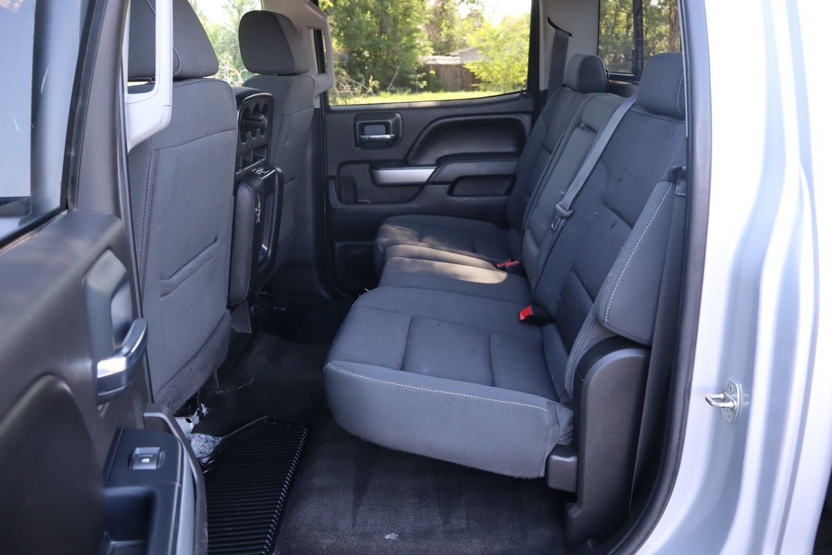 Used 2016 Chevrolet Silverado 2500 LT w/ LT Plus Package AWD/4WD image 20