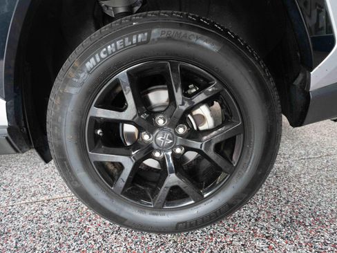 Used 2024 Toyota RAV4 LE FWD image 29