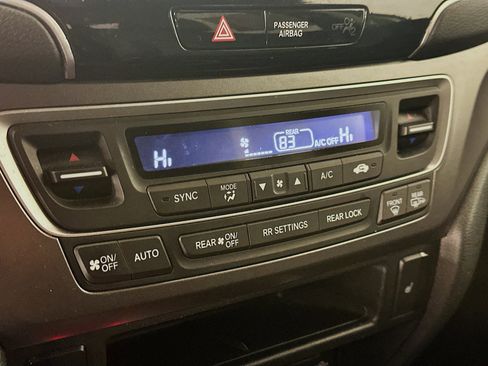 Used 2022 Honda Pilot Special Edition image 23