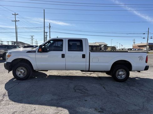 Used 2016 Ford F250 XL w/ Power Equipment Group image 3