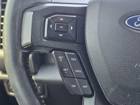 Used 2017 Ford F150 XLT w/ Equipment Group 302A Luxury AWD/4WD image 35