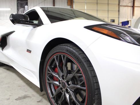 Used 2023 Chevrolet Corvette Stingray Premium Cpe w/ Z51 Performance Package image 16