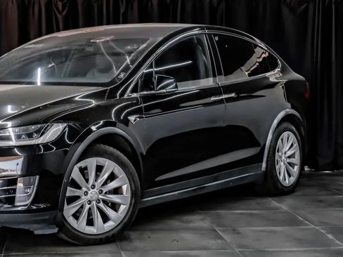 Used 2020 Tesla Model X Long Range AWD/4WD image 8