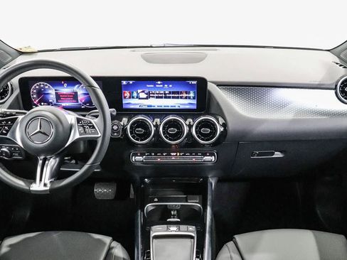Certified 2026 Mercedes-Benz GLA 250 image 12