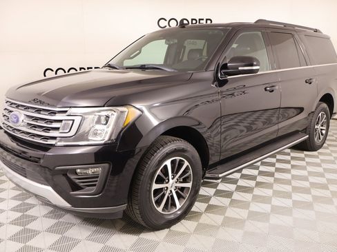 Used 2019 Ford Expedition Max XLT w/ Equipment Group 202A image 11