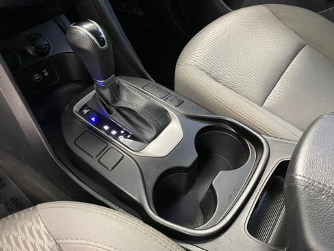 Used 2018 Hyundai Santa Fe Sport AWD/4WD image 27