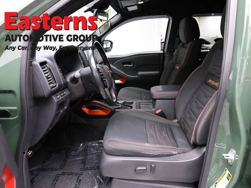 Used 2023 Nissan Frontier PRO-4X AWD/4WD image 14