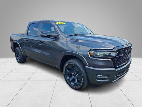 Used 2025 RAM 1500 Big Horn RWD image 4