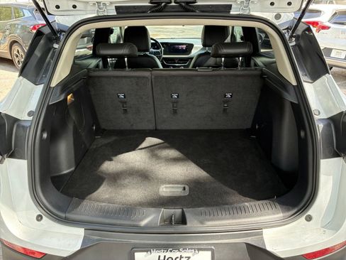 Used 2025 Buick Encore GX Preferred FWD image 30