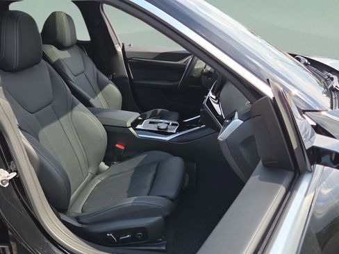 Used 2024 BMW i4 eDrive35 w/ Convenience Package RWD image 18