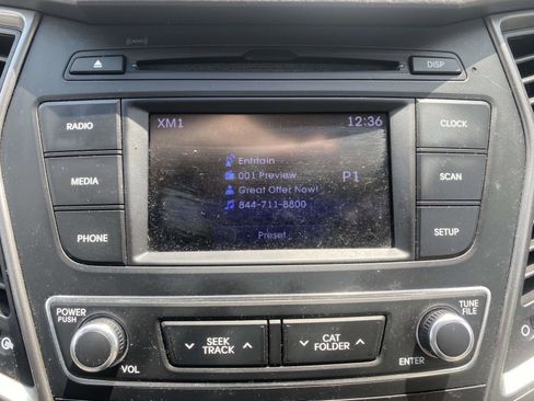 Used 2017 Hyundai Santa Fe Sport FWD image 20