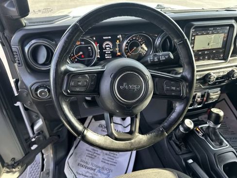 Used 2022 Jeep Wrangler Unlimited Sport AWD/4WD image 14