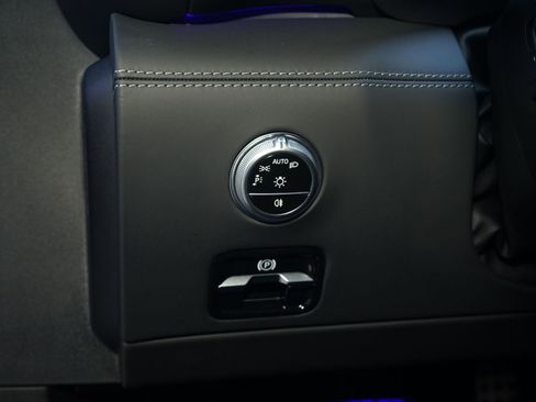 Used 2025 Mercedes-Benz AMG GT 63 image 27