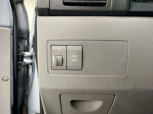 Used 2008 Kia Sorento 2WD image 17