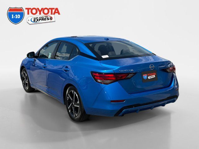 Used 2024 Nissan Sentra SV FWD image 3