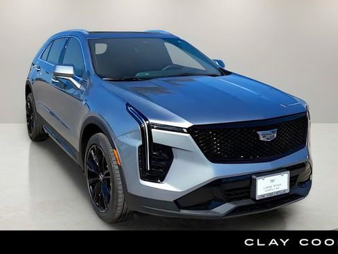 Certified 2025 Cadillac XT4 Premium Luxury w/ LPO, ONYX Package FWD image 1