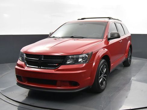 Used 2018 Dodge Journey SE w/ Popular Equipment Group image 6