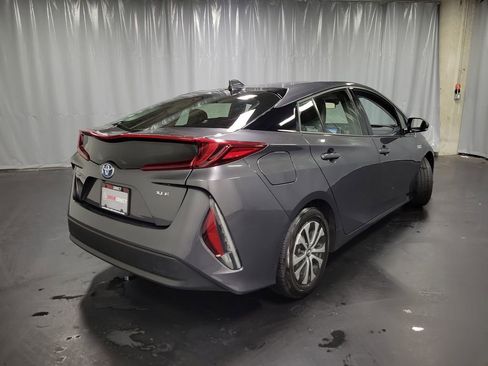 Used 2020 Toyota Prius Prime XLE FWD image 8