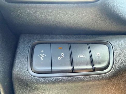 Used 2020 Hyundai Santa Fe SEL FWD image 35