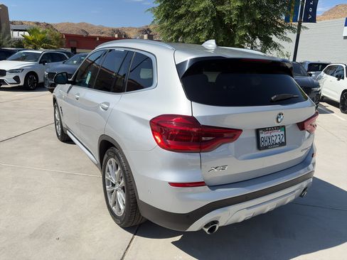 Used 2019 BMW X3 sDrive30i w/ Premium Package RWD image 4