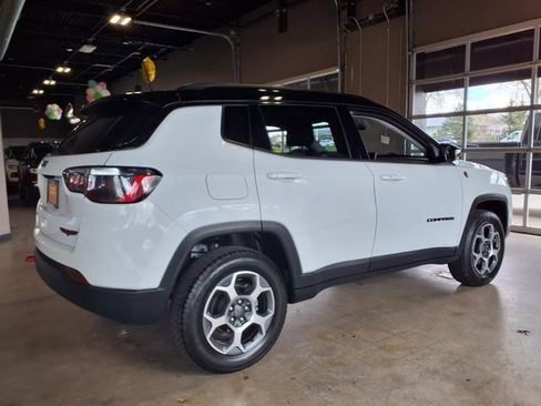 Certified 2022 Jeep Compass Trailhawk w/ Trailhawk Convenience Group AWD/4WD image 10