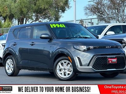 Used 2023 Kia Soul LX w/ Option Group 015