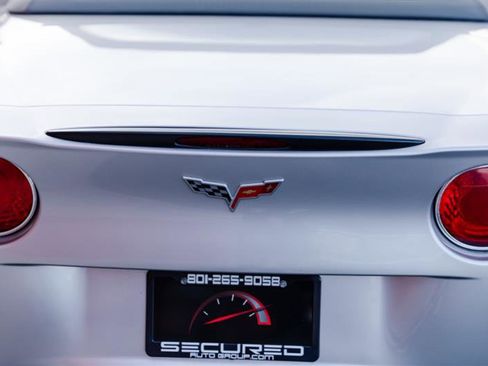 Used 2007 Chevrolet Corvette Convertible w/ Preferred Equipment Group image 13