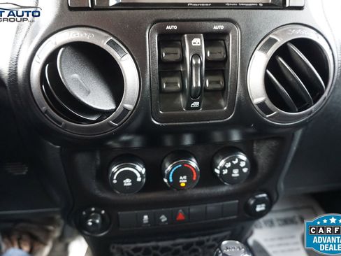 Used 2017 Jeep Wrangler Unlimited Sport w/ Quick Order Package 24S image 29