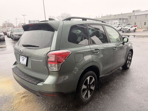 Used 2018 Subaru Forester 2.5i Premium image 5