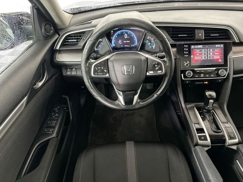 Used 2019 Honda Civic EX image 11