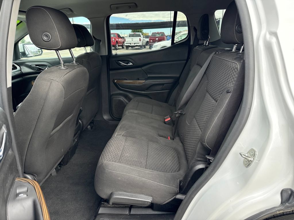 Used 2018 GMC Acadia SLE AWD/4WD image 22