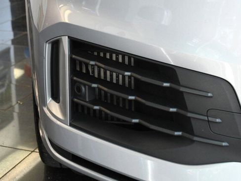 Used 2020 Audi Q7 3.0T Prestige AWD/4WD image 5
