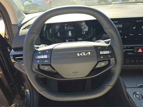 New 2026 Kia Sportage EX AWD/4WD image 30