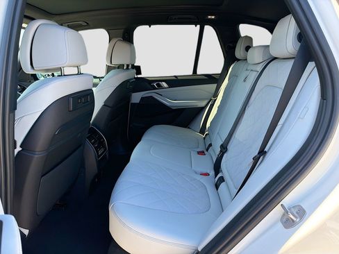 Used 2023 BMW X5 xDrive45e w/ Executive Package image 22