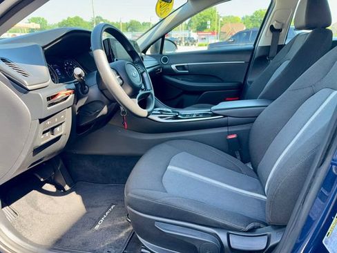 Used 2021 Hyundai Sonata SE FWD image 12