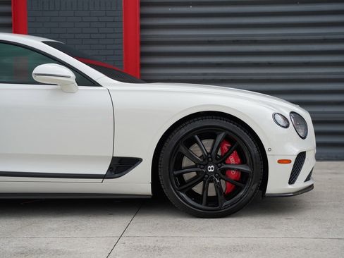 Used 2020 Bentley Continental GT image 8