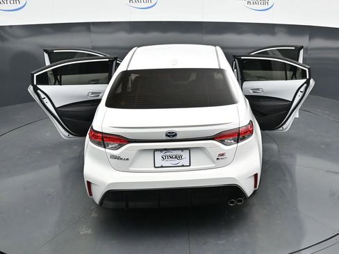 Used 2025 Toyota Corolla SE FWD image 35