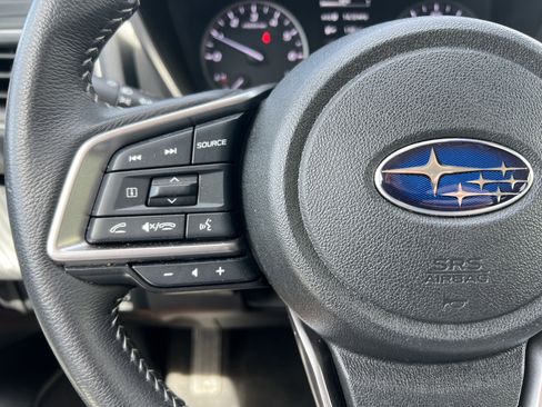Used 2023 Subaru Ascent Premium w/ Convenience Package AWD/4WD image 30